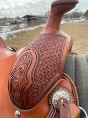 Ranch versatility saddle 15.5 inch seat